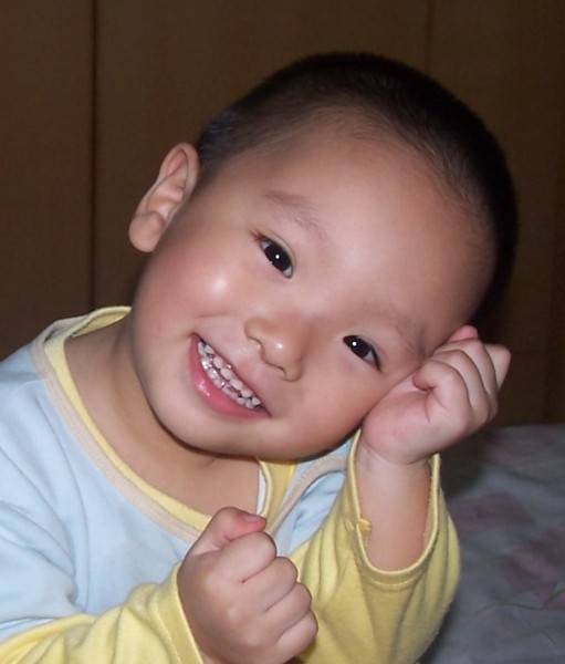 邝俊铭